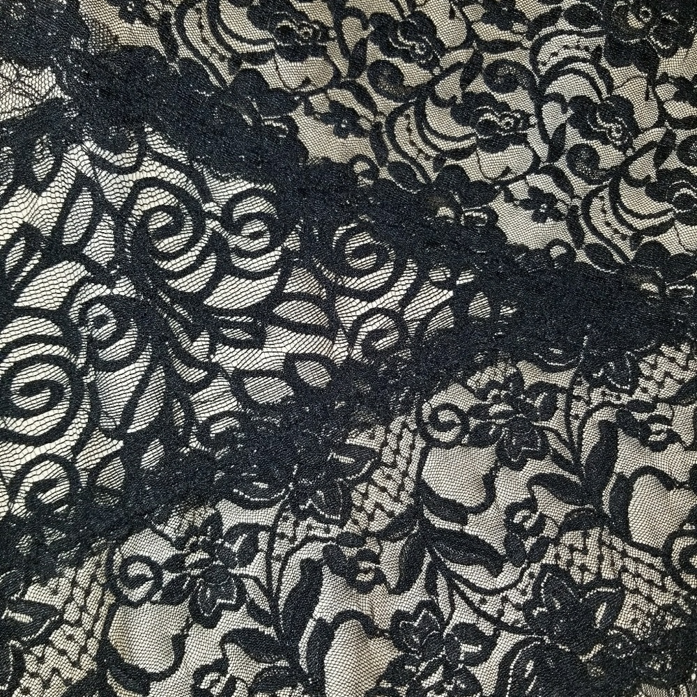 bebe dress - Picture 3 of 5